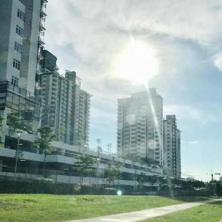 Putrajaya Dwiputra 6 Plus 1 Pax Blissful Fully Air-Con Suite Экстерьер фото